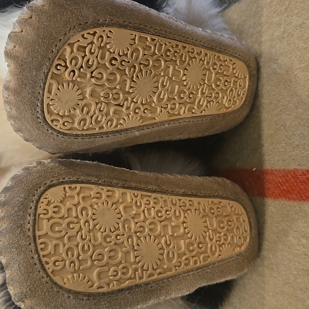 UGG Patchwork Furry Boots Sz 2-3 - Picture 5 of 6
